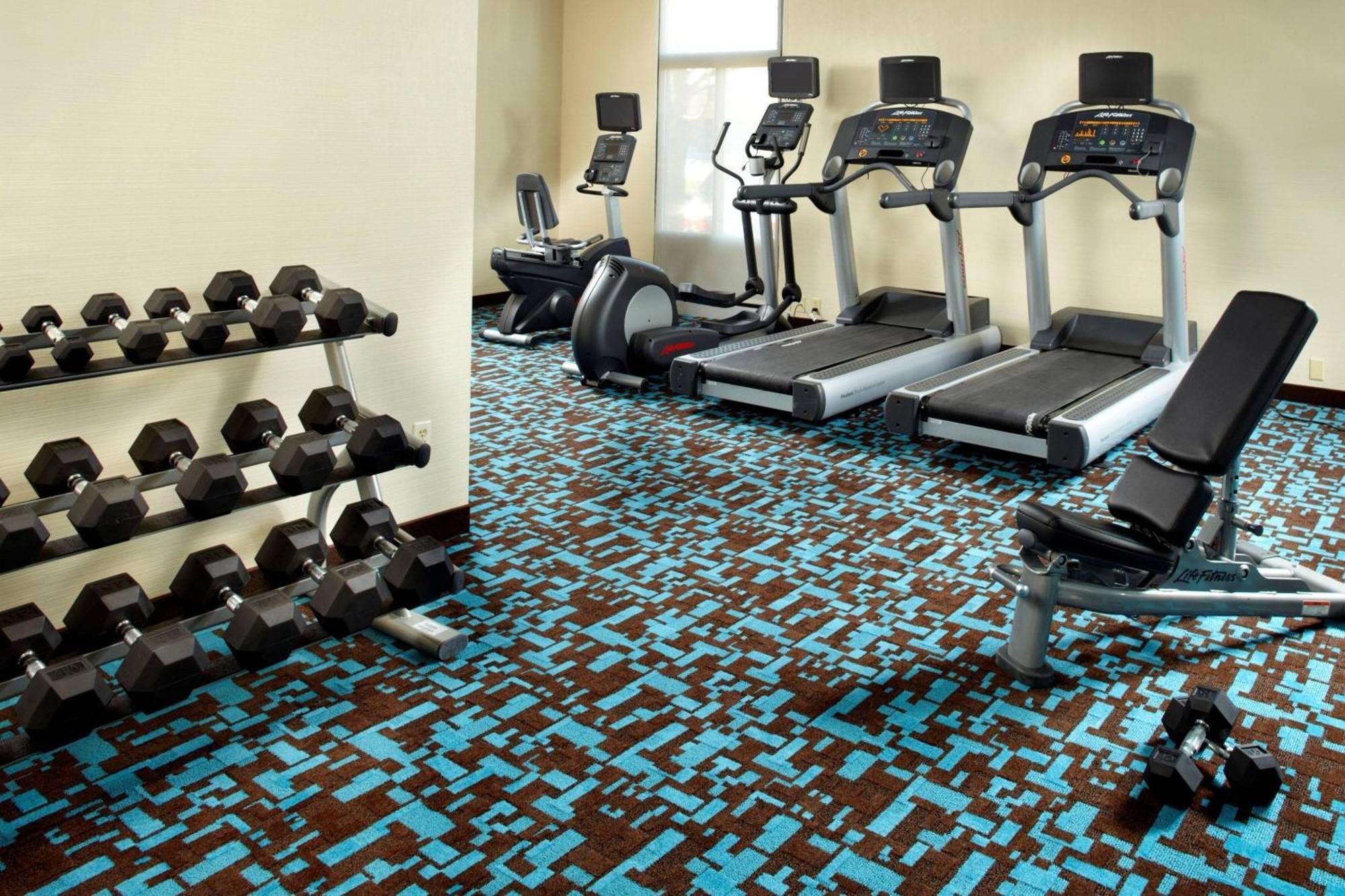 Fairfield Inn By Marriott East Rutherford Meadowlands Bagian luar foto