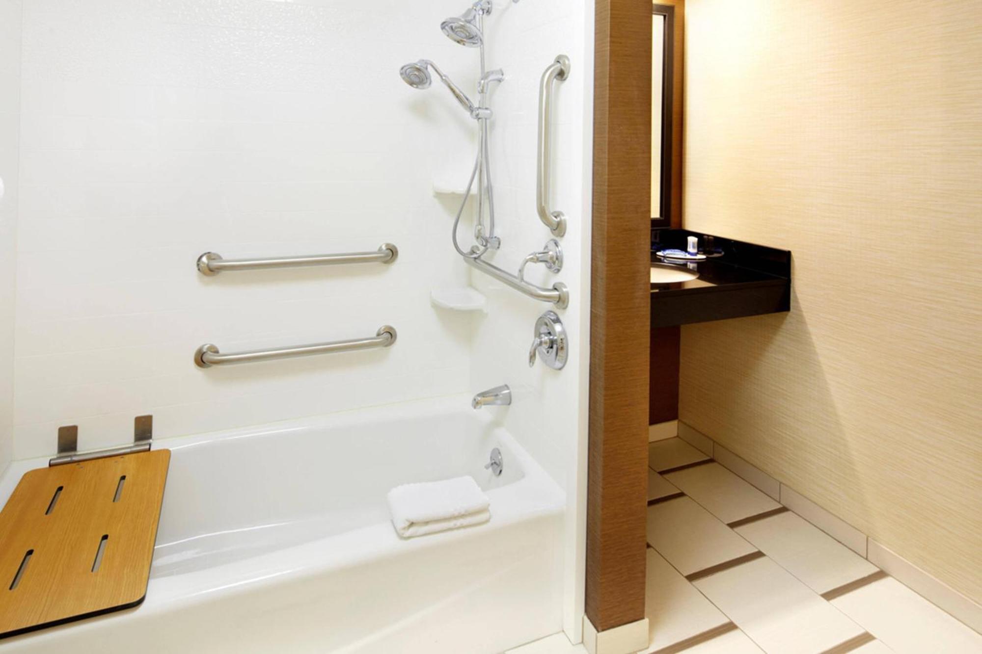 Fairfield Inn By Marriott East Rutherford Meadowlands Bagian luar foto